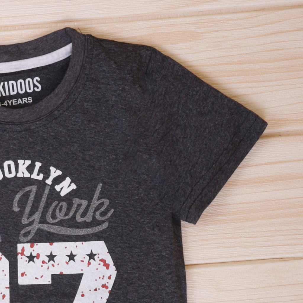 Rikidoos Black Half-Sleeves Graphic T-Shirt