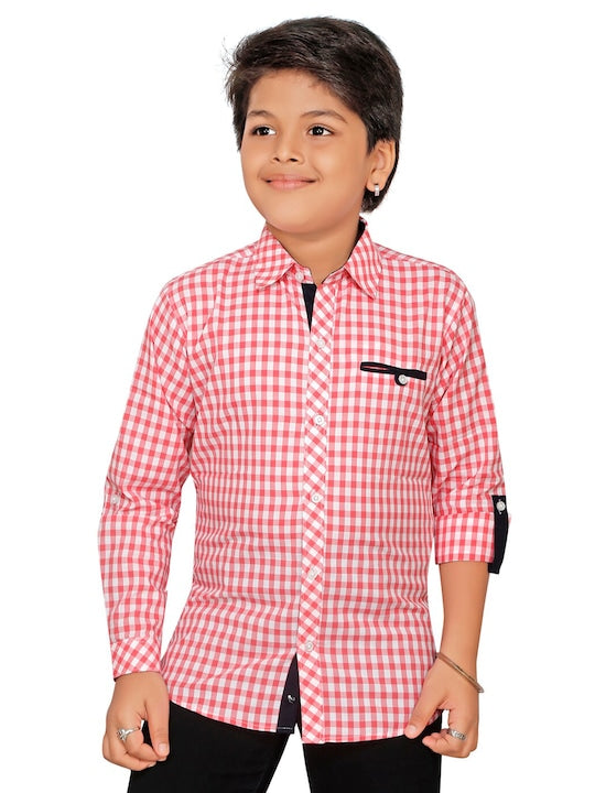 Rikidoos Pink Regular Fit Checked Casual Shirt