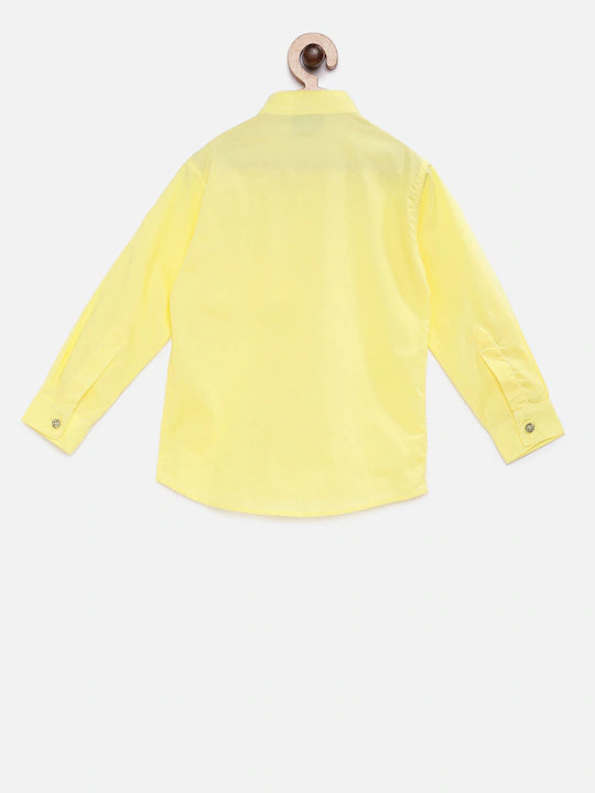 Rikidoos Yellow Tailored Fit Solid Casual Shirt